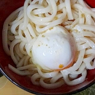 夏におススメ♪　さっぱり温玉ゆずうどん